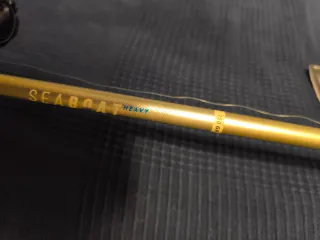 Caña de pescar con carrete