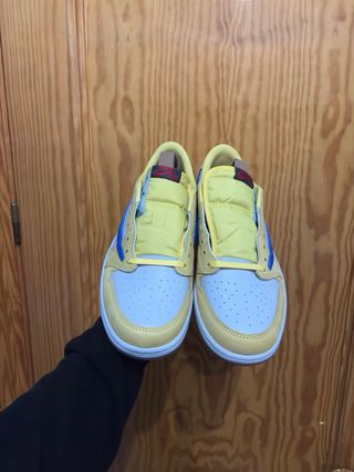 Jordan 1 Low Travis Scott Canary