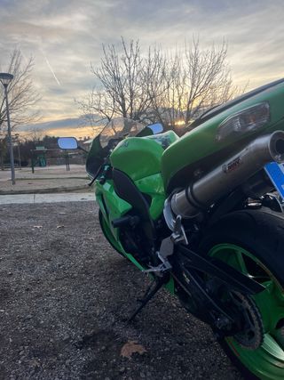 Kawasaki ZX10R - Lista para rodar