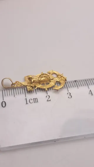 Colgante Cruz Ancla Oro 18k