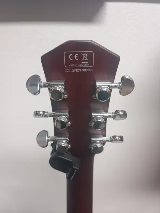 Guitarra Sire Larry Carlton L7 P90