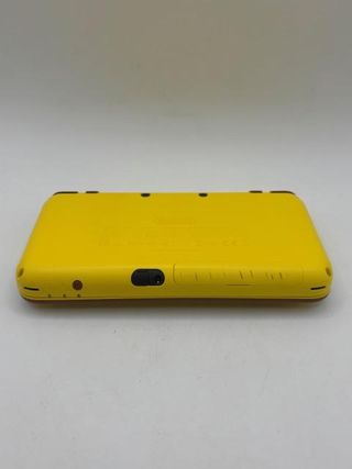 CONSOLA NINTENDO 2DS XL EDICION PIKACHU + CAJA Y CARGADOR