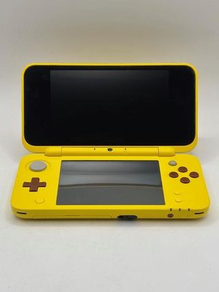 CONSOLA NINTENDO 2DS XL EDICION PIKACHU + CAJA Y CARGADOR