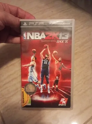 Sony PSP 2004 Negra con funda Y Dos juegos