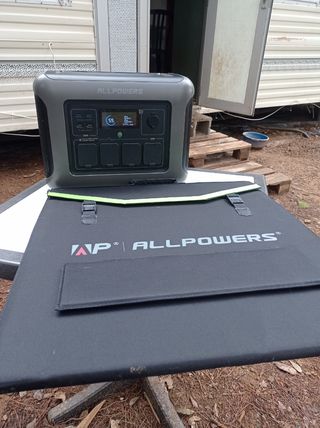 Allpowers R1500 Lite con panel solar
