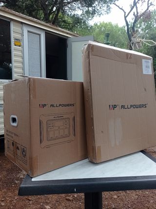 Allpowers R1500 Lite con panel solar