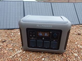 Allpowers R1500 Lite con panel solar