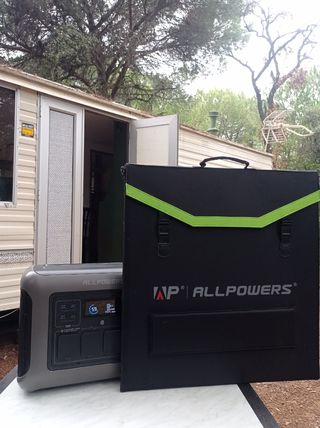 Allpowers R1500 Lite con panel solar