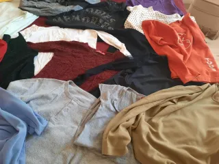 Lote de 18 camisetas talla s/m mujer