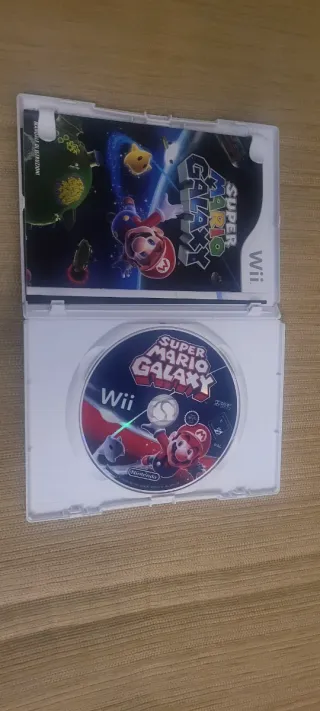 Lotto 4 giochi nintendo wii