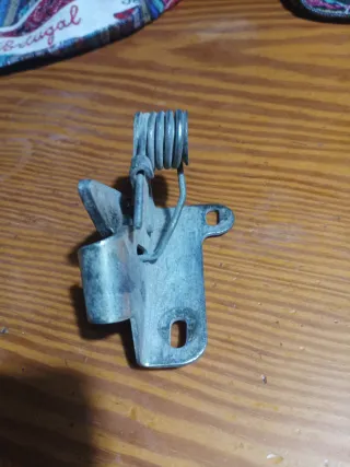 Cierre Capó Renault 4