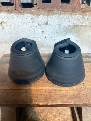 Campanas Eskadron Negras