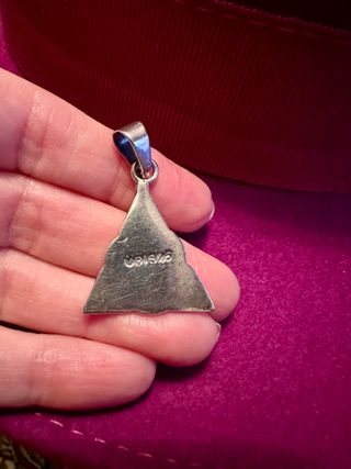 Colgante Triángulo Nudo Celta Plata