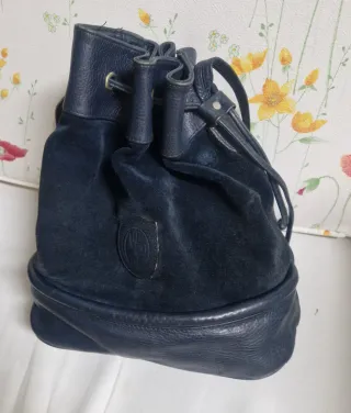 Bolso de piel azul
