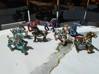 Figuras de caballos Cloisonné
