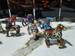 Figuras de caballos Cloisonné