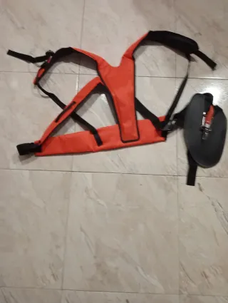 Arnés desbrozadora sin uso