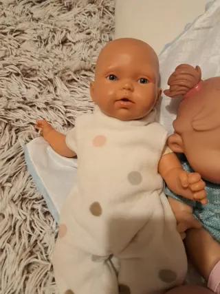 Lote de 4 muñecos bebé