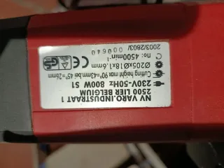 Sierra de corte Ingletadora Roja