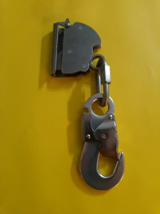 Anticaídas deslizante para cable