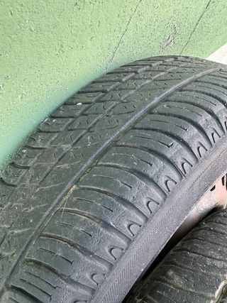 4 Ruedas 185/70/14 84T con Llantas