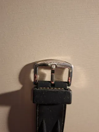 Reloj Viceroy Negro y Plateado  100 m wr