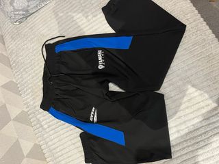 Chándal Yamaha Negro y Azul