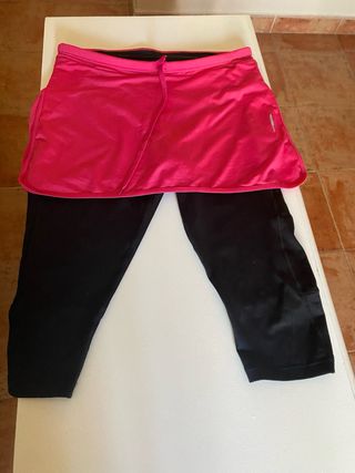 Falda pantalón pádel negra y rosa