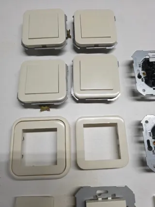 Simon 31 Marfil Tapas ciegas