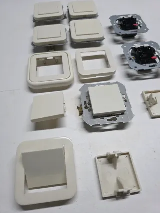 Simon 31 Marfil Tapas ciegas