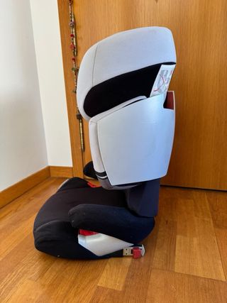 Silla coche Cybex Isofix gris y negro