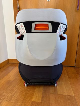 Silla coche Cybex Isofix gris y negro