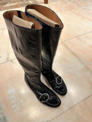 Botas altas charol negro mujer Ballco