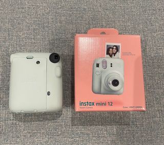 Cámara Fujifilm Instax Mini 12 Verde