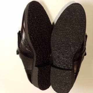 Mocasines Clarks Negros con Flecos y Hebilla