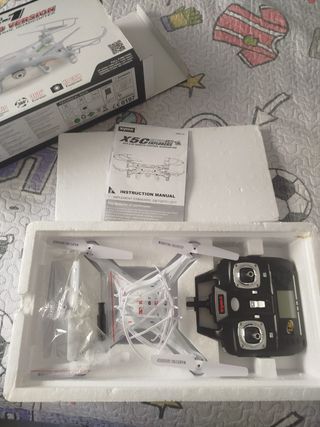 Dron Syma X5C-1 Cámara HD Nuevo