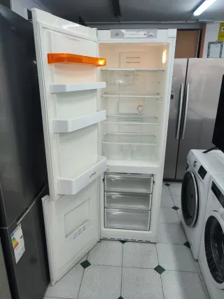 Nevera Lynx Combi A+ 185x60cm con garantía