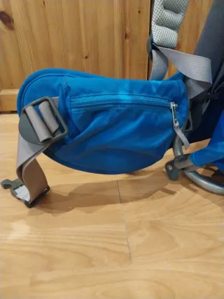 Mochila porta bebé VAUDE azul