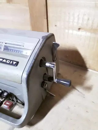 Calculadora Mecánica Vintage Facit