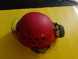 Casco Espeleología Petzl Rojo