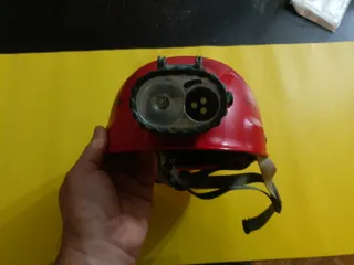 Casco Espeleología Petzl Rojo