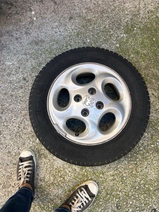Llantas con neumáticos Peugeot 206