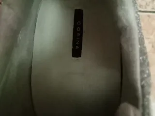 Deportivo Guess Blanco y Plateado