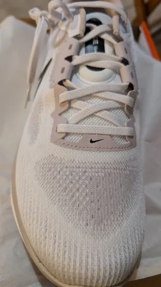 Nike Vomero 17 Talla 42 Nuevas El corte Inglés