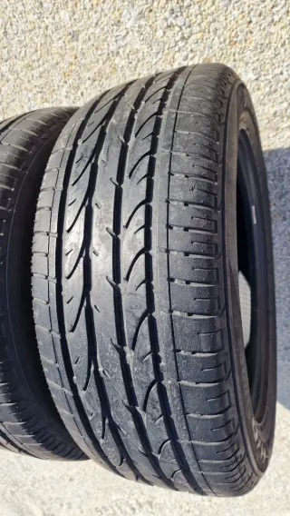 Neumáticos 235/55/17