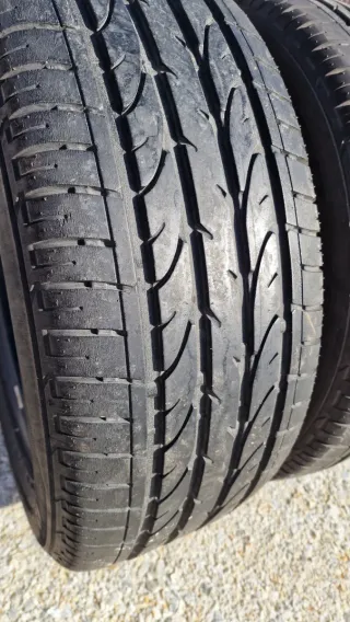 Neumáticos 235/55/17