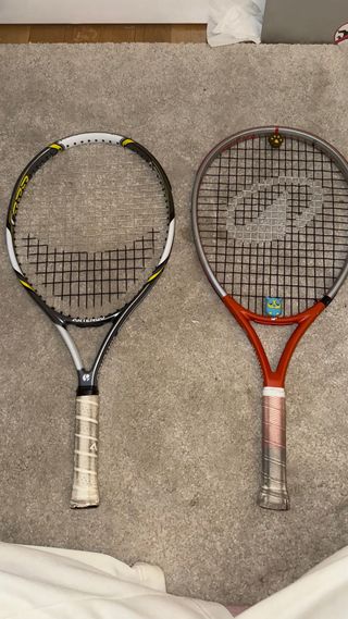 Dos raquetas de tenis artego y kuikma