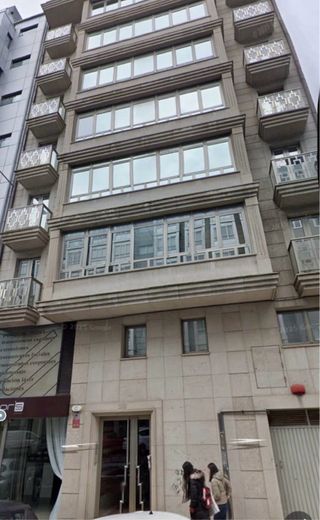 Se alquila plaza de garaje. Posse 20.