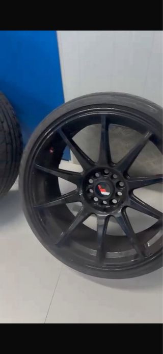 Llantas Japan Racing11 en 18 Cóncavas