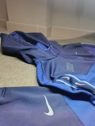 Chándal Nike Dri-Fit Azul Marino y Negro.